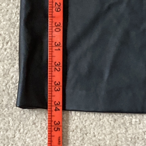 Preloved Oasis Pleather Black Front Zip Back Dress Size UK 14 - Picture 13 of 13